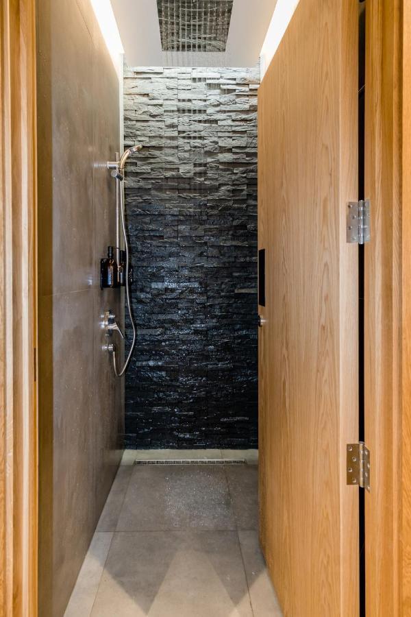Capsule hotel Sleep 'n Fly Sleep Lounge, North Node - Transit Only Doha