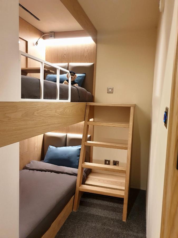 Sleep 'n Fly Sleep Lounge, North Node - Transit Only فندق-كبسولة الدوحة